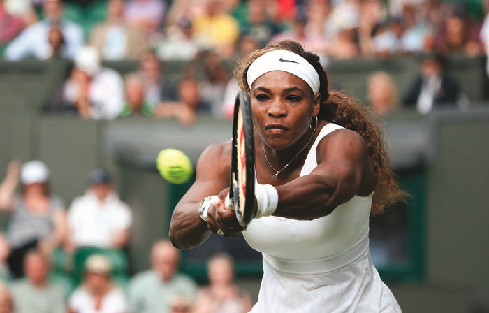 SERENA WILLIAMS KORTLARA GERİ DÖNÜYOR