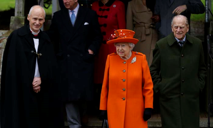 KATE MIDDLETON VE MEGHAN MARKLE AYNI KAREDE