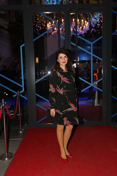 ATIL KUTOĞLU'NDAN VİYANA ESİNTİLİ YENİ YIL DAVETİ