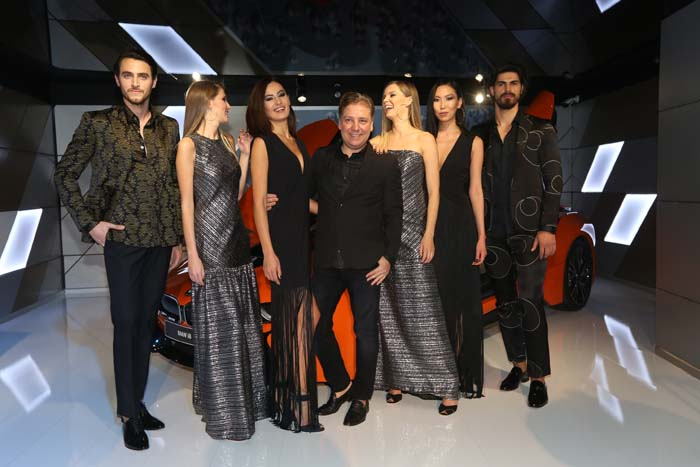 ATIL KUTOĞLU'NDAN VİYANA ESİNTİLİ YENİ YIL DAVETİ