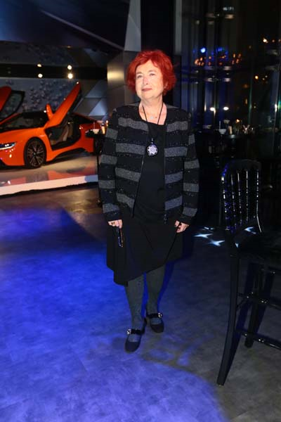 ATIL KUTOĞLU'NDAN VİYANA ESİNTİLİ YENİ YIL DAVETİ