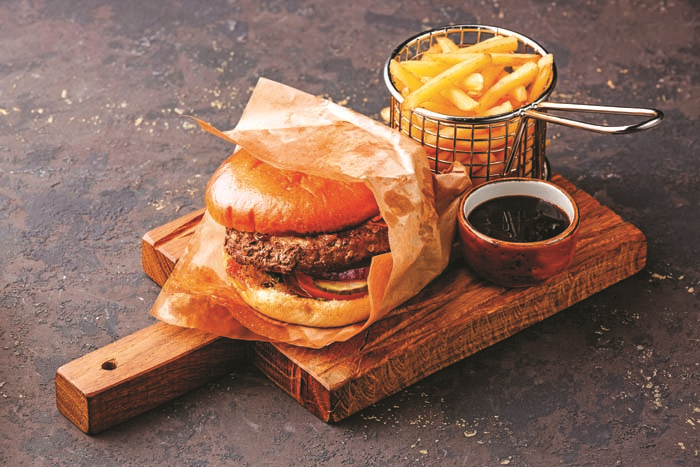 ASLI HOTİÇ TÜRKERİN LÜKSLERİ