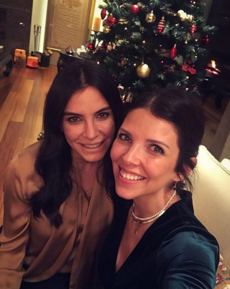 ÜNLÜ YILDIZLAR VE CEMİYET 2018İ NASIL KUTLADI?