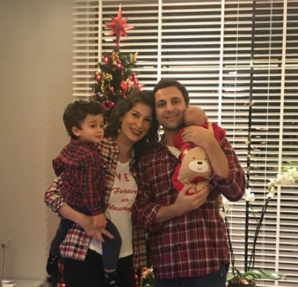 ÜNLÜ YILDIZLAR VE CEMİYET 2018İ NASIL KUTLADI?