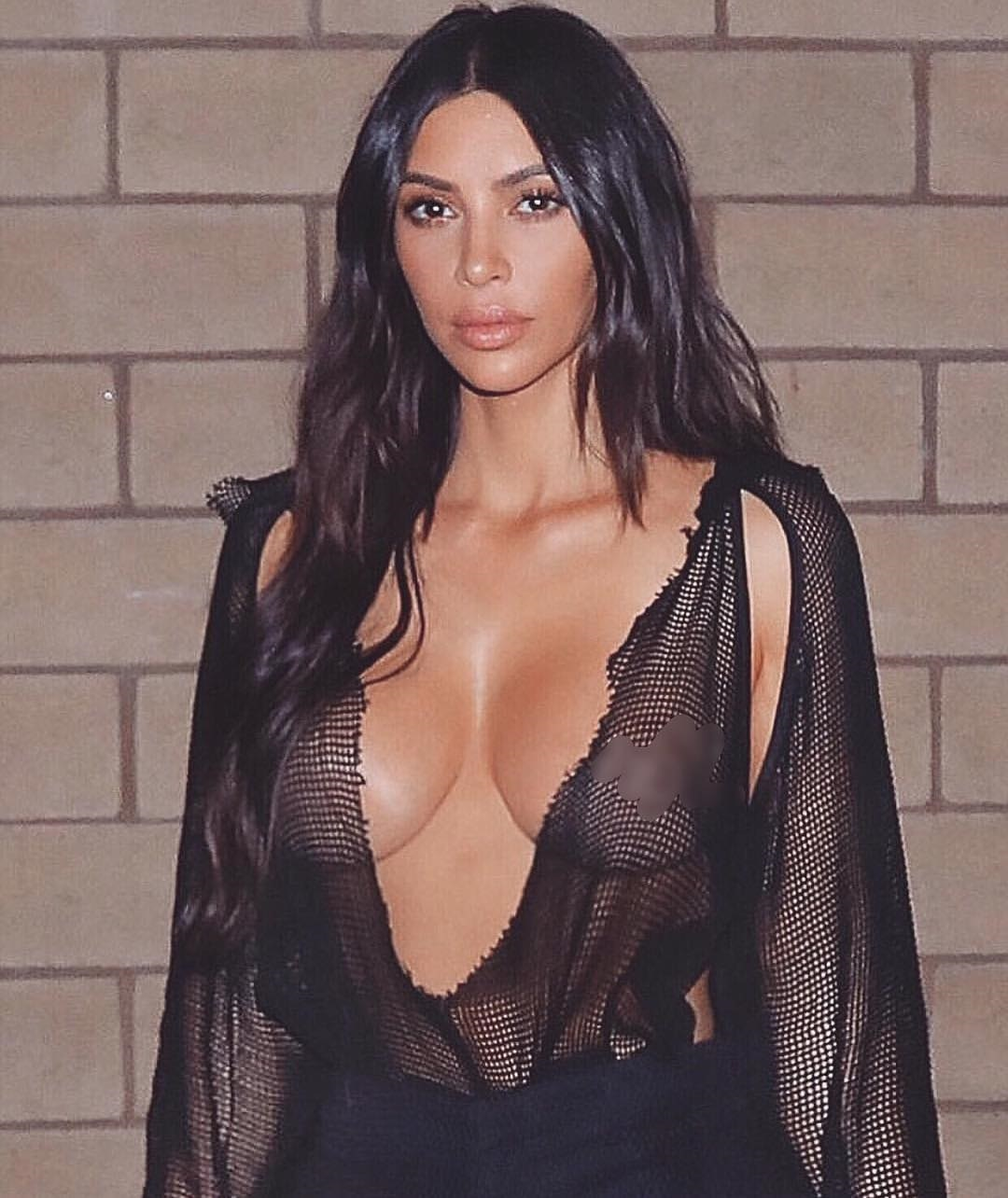 KIM KARDASHIANIN SAÇ DEĞİŞİMİ