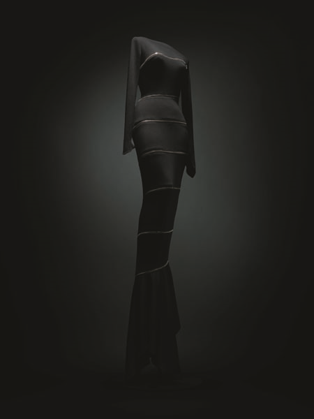 AZZEDINE ALAÏA SERGİSİ DESIGN MUSEUMDA