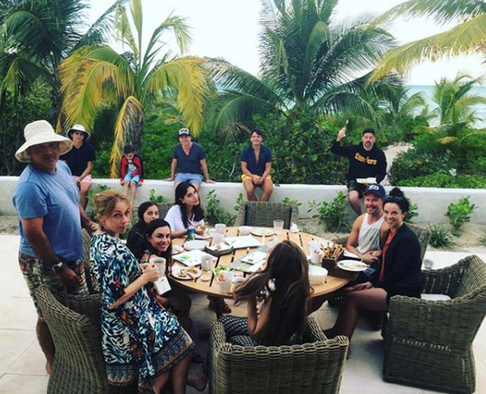 SOFIA VERGARANIN SANTA CRUZ DE LA PALMA TATİLİ DEVAM EDİYOR