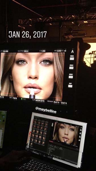 GIGI HADIDDEN 1 YILIN ÖZETİ