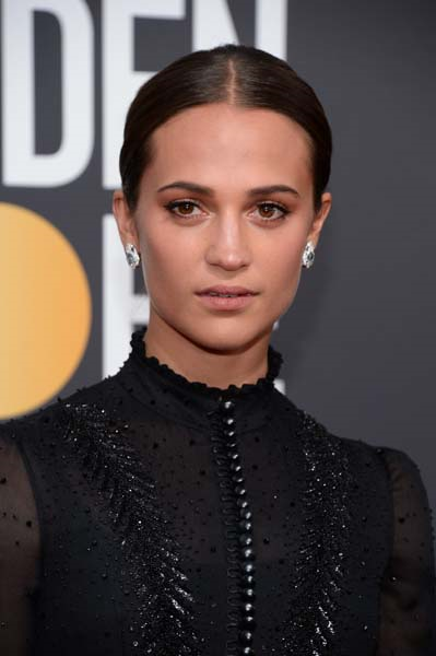 2018 ALTIN KÜRE ÖDÜLLERİNİN DİKKAT ÇEKEN SAÇ VE MAKYAJLARI