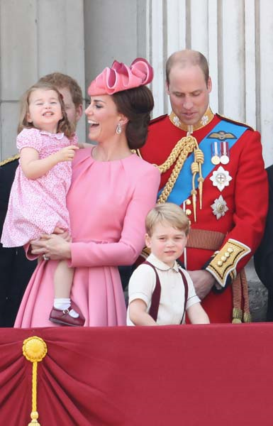 CAMBRIDGE DÜŞESİ CATHERINE YENİ YAŞINI KUTLUYOR