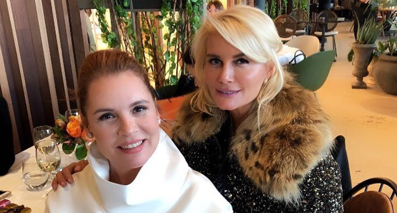 BEGÜM ŞEN, YAKIN ARKADAŞLARININ DOĞUM GÜNÜNDE