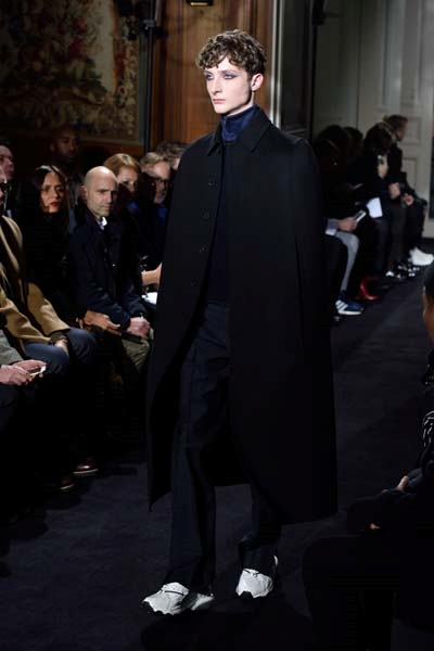 VALENTINO 2019 SONBAHAR KIŞ DEFİLESİ