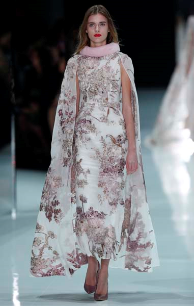 RALPH & RUSSO, HAUTE COUTURE 2018 İLKBAHAR-YAZ KOLEKSİYONU