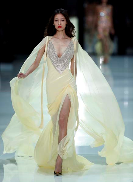 RALPH & RUSSO, HAUTE COUTURE 2018 İLKBAHAR-YAZ KOLEKSİYONU