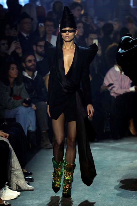 ALEXANDRE VAUTHIER HAUTE COUTURE 2018 İLKBAHAR-YAZ KOLEKSİYONU