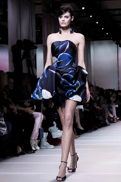 GIORGIO ARMANI HAUTE COUTURE 2018 İLKBAHAR-YAZ KOLEKSİYONU