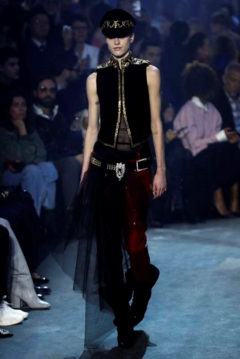 ALEXANDRE VAUTHIER HAUTE COUTURE 2018 İLKBAHAR-YAZ KOLEKSİYONU