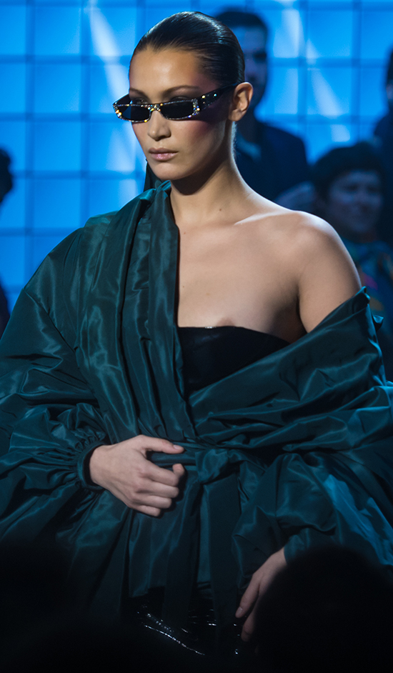 ALEXANDRE VAUTHIER HAUTE COUTURE 2018 İLKBAHAR-YAZ KOLEKSİYONU