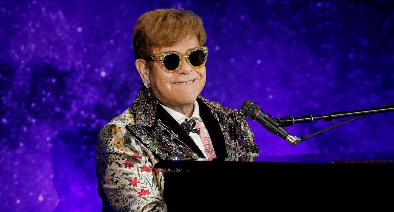 ELTON JOHN EMEKLİYE AYRILIYOR