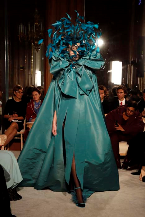 VALENTINO HAUTE COUTURE 2018 İLKBAHAR-YAZ KOLEKSİYONU