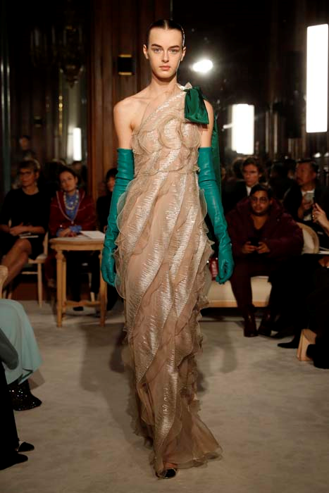 VALENTINO HAUTE COUTURE 2018 İLKBAHAR-YAZ KOLEKSİYONU