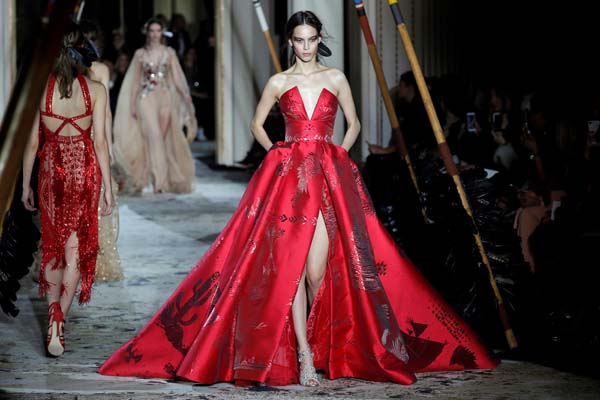 ZUHAIR MURAD HAUTE COUTURE 2018 İLKBAHAR-YAZ KOLEKSİYONU