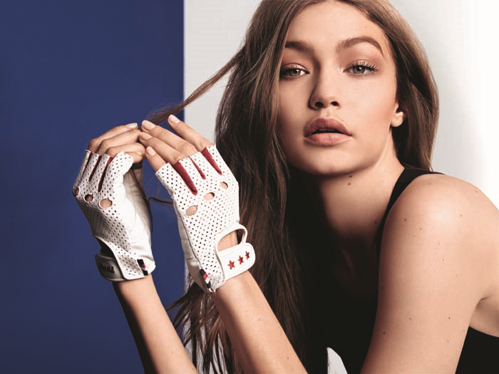 GIGI HADID TOMMY HILFIGER İŞ BİRLİĞİ 2018DE DE DEVAM EDİYOR