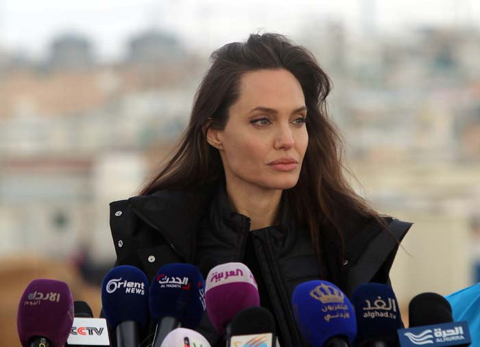 ANGELINA JOLIE PARİSTE