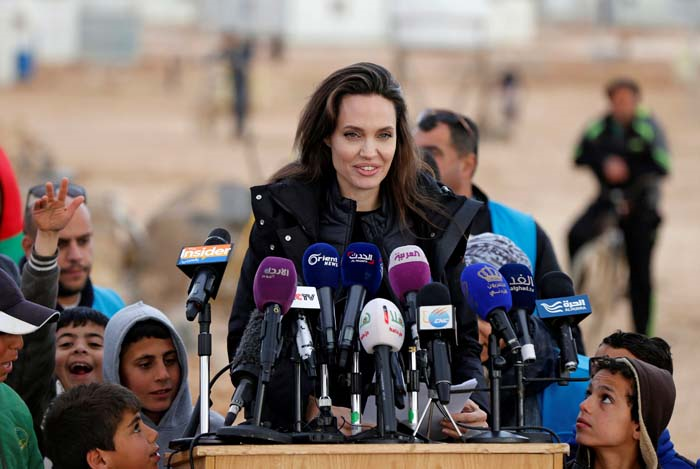 ANGELINA JOLIE PARİSTE