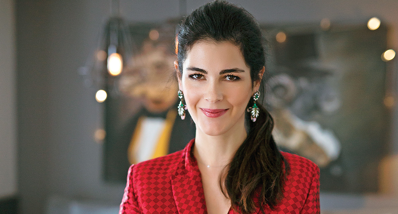 ASLI HOTİÇ TÜRKER'İN CASUAL CHIC STİLİ