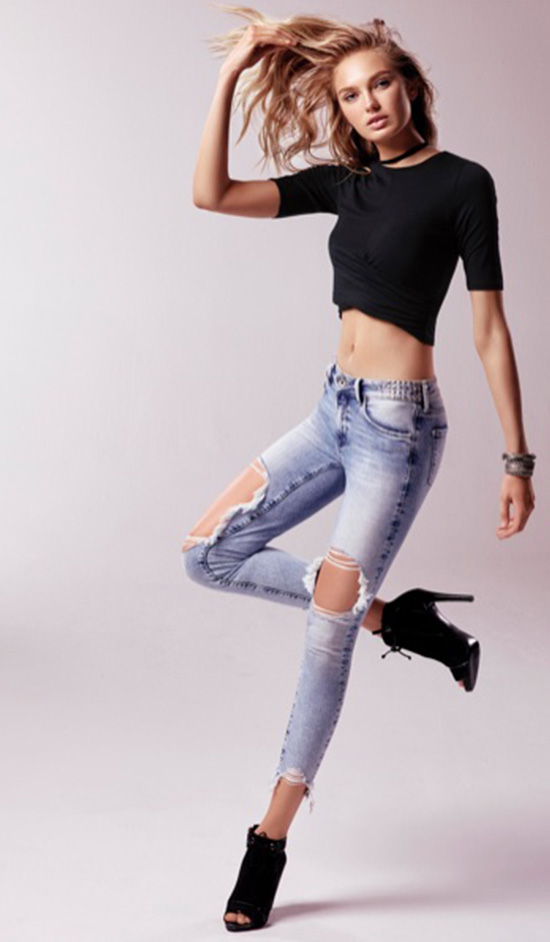 ROMEE STRIJD MAVİ JEANS'İN KAMPANYA YÜZÜ OLDU