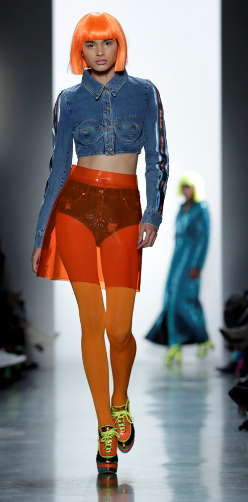 JEREMMY SCOTT  2018 SONBAHAR-KIŞ DEFİLESİ