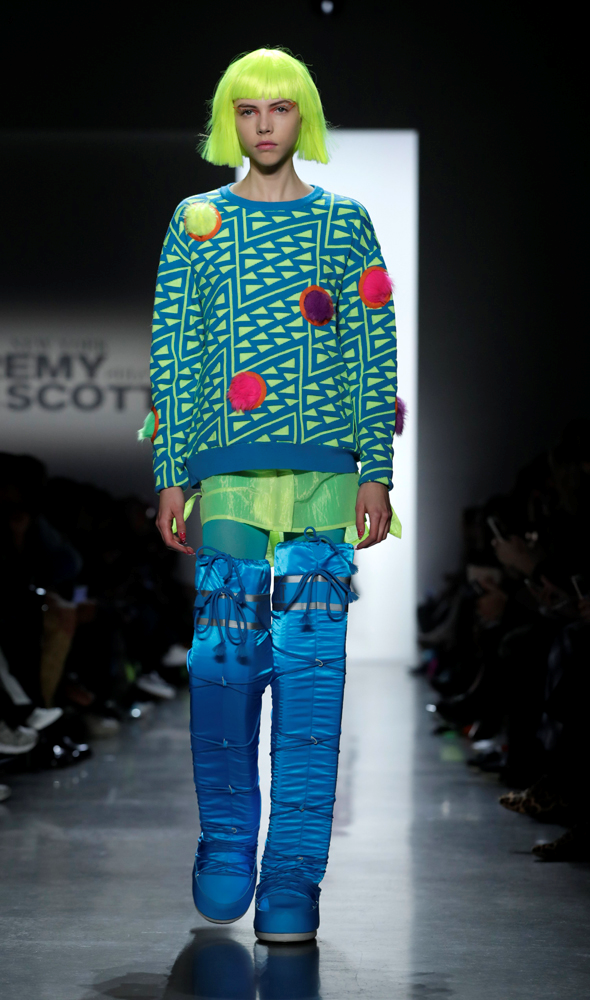 JEREMMY SCOTT  2018 SONBAHAR-KIŞ DEFİLESİ