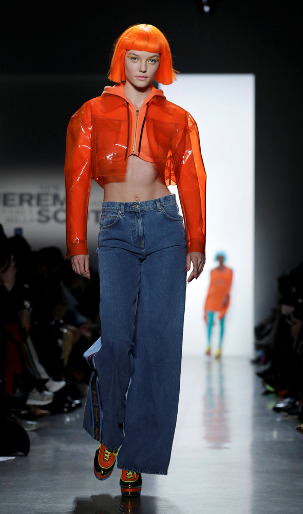 JEREMMY SCOTT  2018 SONBAHAR-KIŞ DEFİLESİ