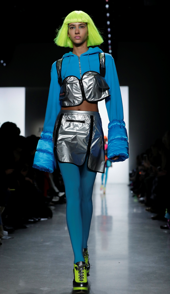 JEREMMY SCOTT  2018 SONBAHAR-KIŞ DEFİLESİ