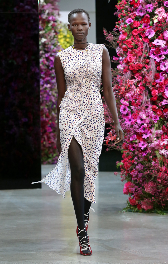 JASON WU 2018 SONBAHAR-KIŞ DEFİLESİ