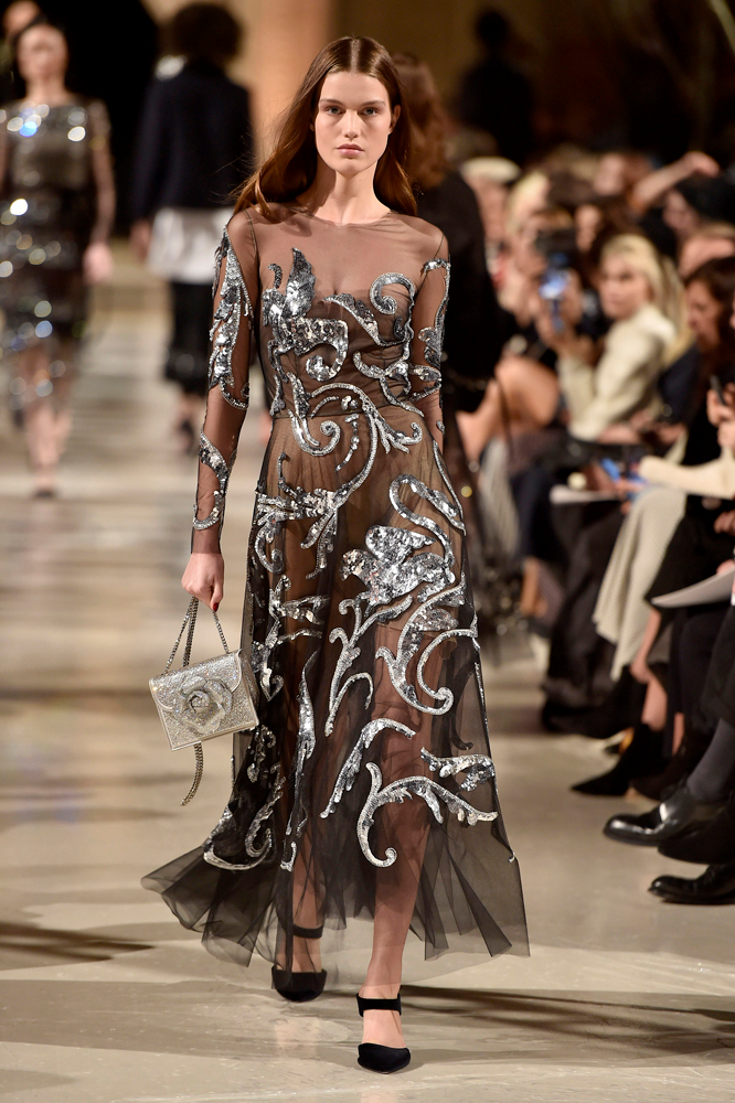 OSCAR DE LA RENTA 2018 SONBAHAR-KIŞ DEFİLESİ