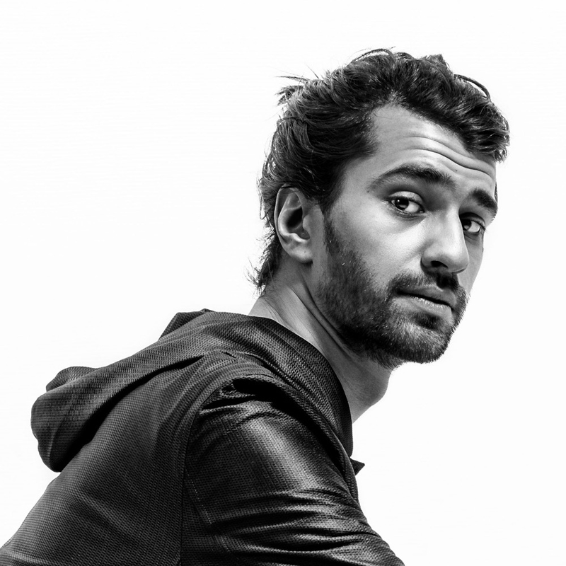 JEREMY OLANDER YÜKSEK ENERJİSİYLE İSTANBUL'DA