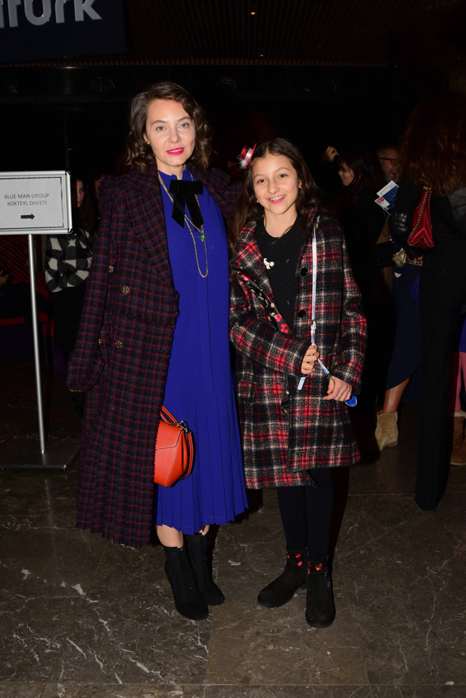 BLUE MAN GROUP GALA GECESİNE YOĞUN İLGİ