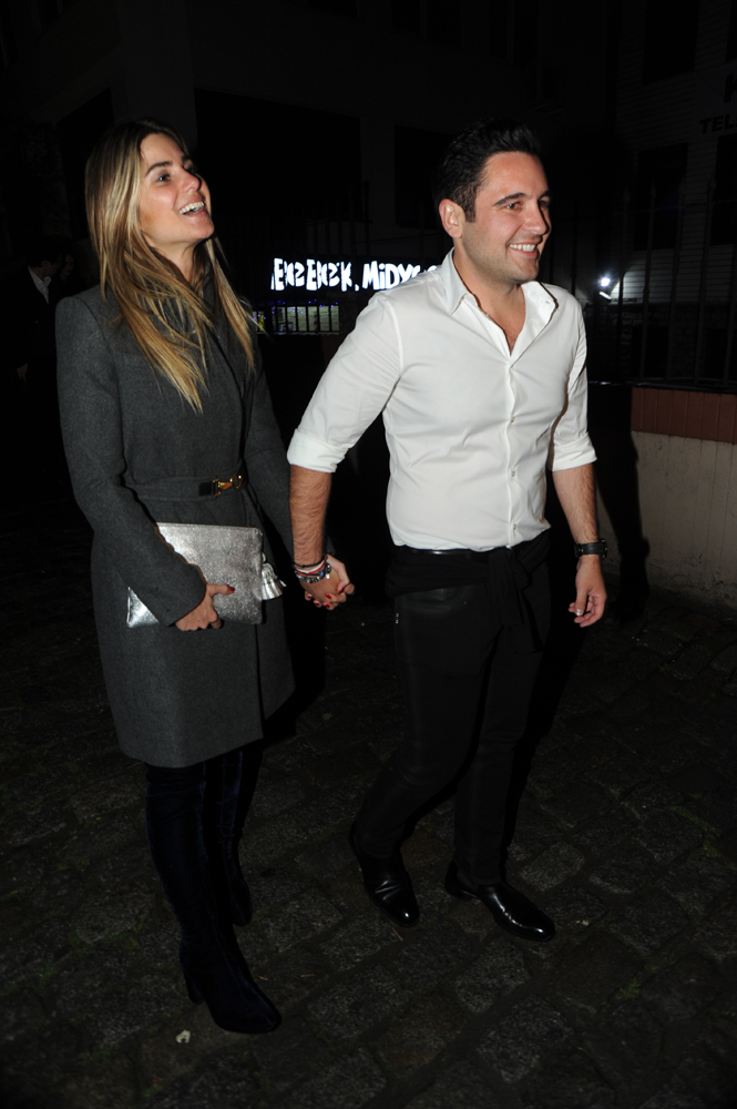 BİR GECEDE İKİ KUTLAMA BİRDEN