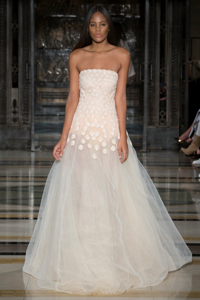 LONDRA MODA HAFTASINDA BİR TÜRK