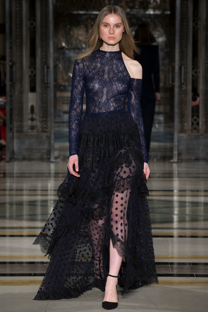 LONDRA MODA HAFTASINDA BİR TÜRK