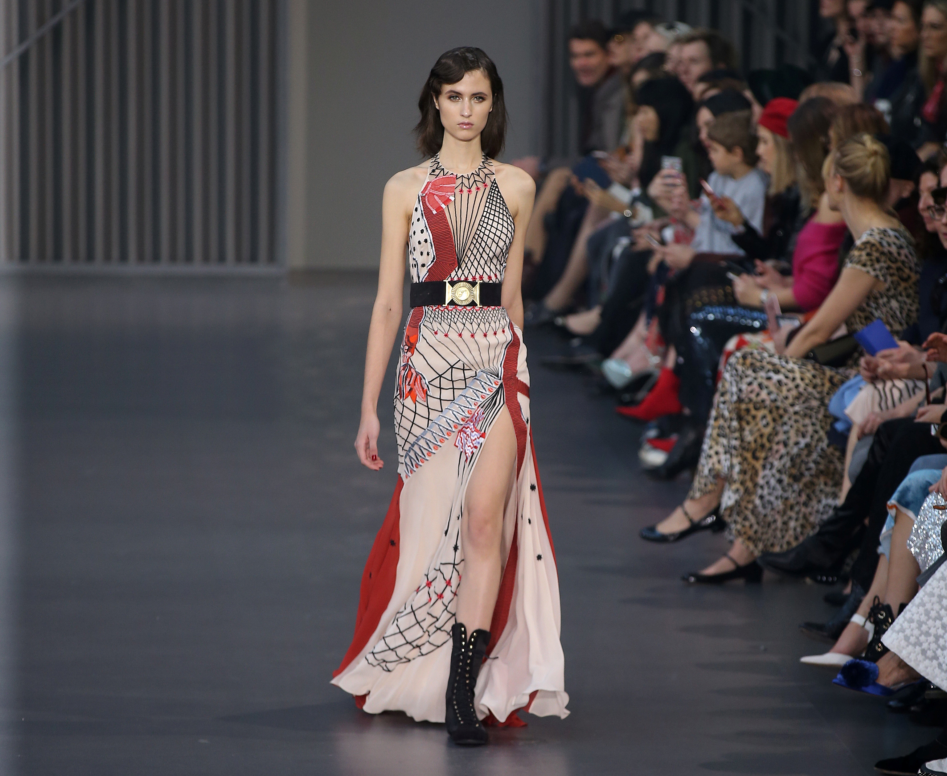 TEMPERLEY LONDON DEFİLESİ