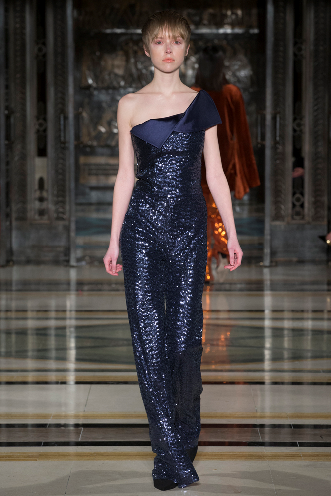 LONDRA MODA HAFTASINDA BİR TÜRK