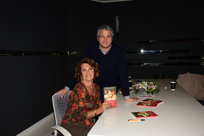 CEMRE BİRAND İMZA GÜNÜ