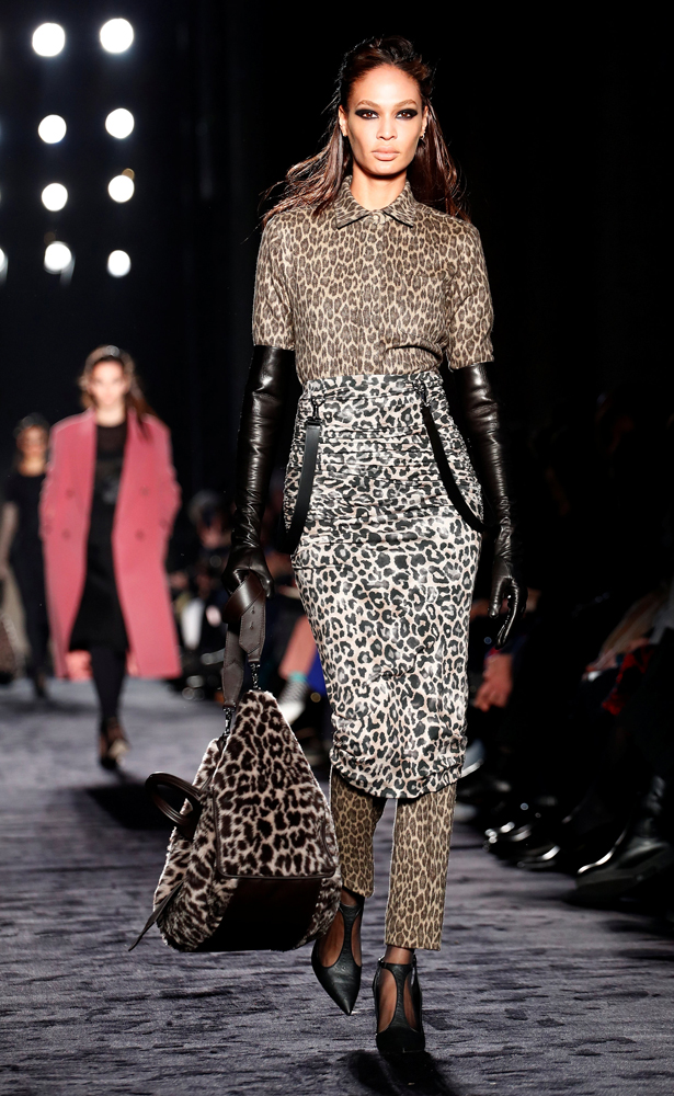 MAX MARA 2018 SONBAHAR-KIŞ DEFİLESİ