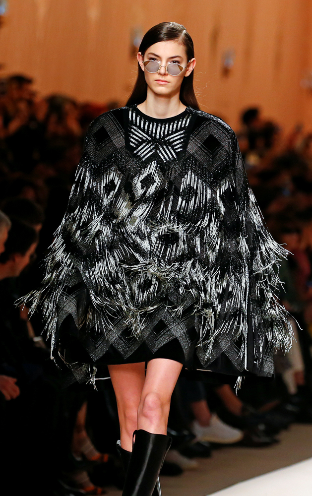 FENDI 2018 SONBAHAR-KIŞ DEFİLESİ