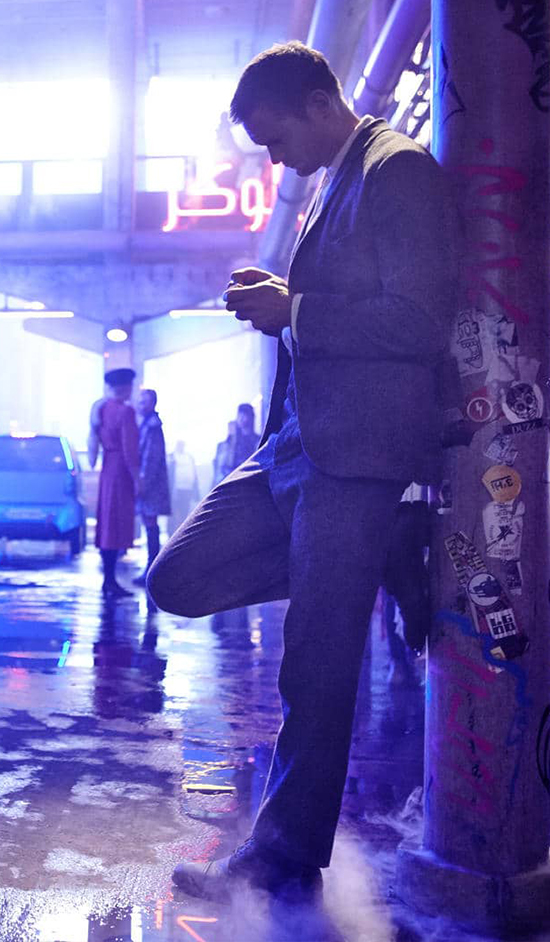 DAVID BOWIEYE ADANMIŞ SENARYO