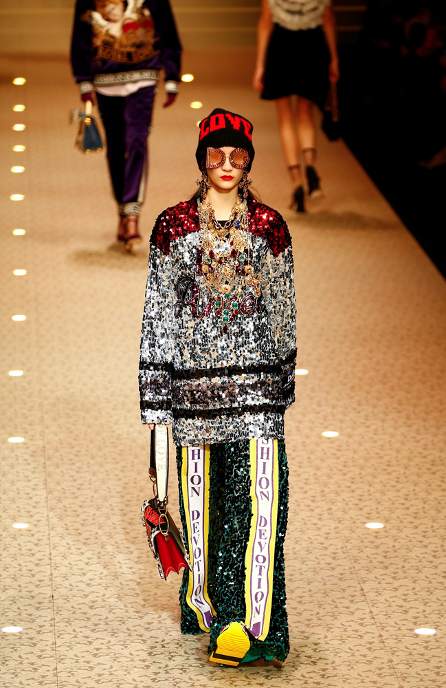 DRONELAR AÇILIŞ YAPTI