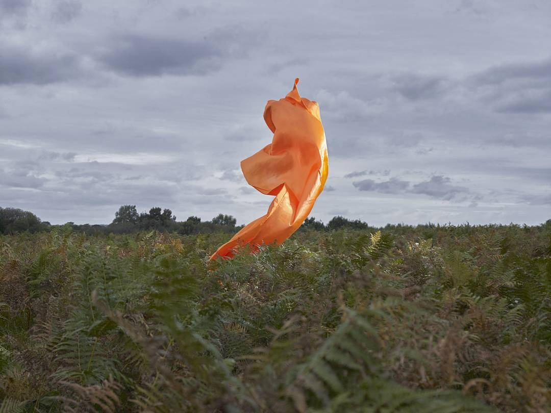 ANIN BÜYÜSÜNE KAPILIN